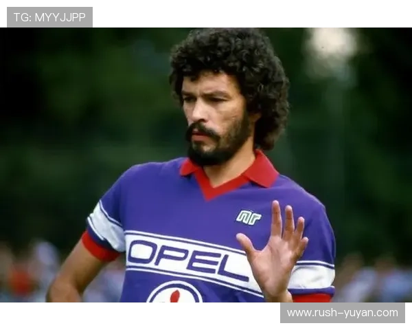 足球史上最为荒唐的球星表现盘点谁才是最蠢的一位